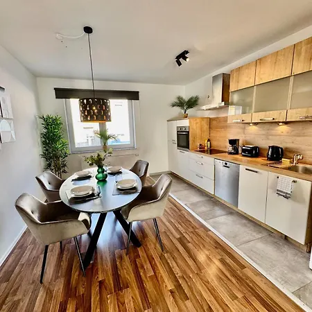 아파트 Palmtrees 2 - Grosse 2 Zimmerwohnung Mit Sued-balkon