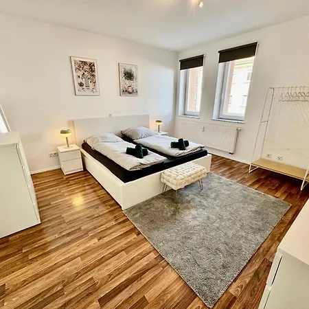 Apartment Palmtrees 2 - Grosse 2 Zimmerwohnung Mit Sued-balkon *